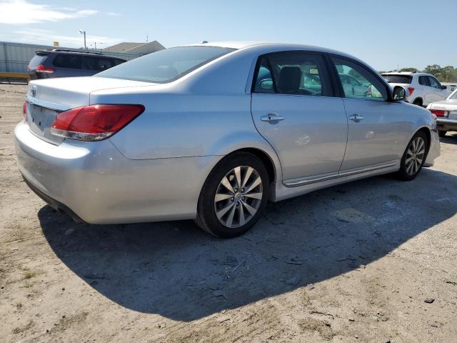 Photo 3 from auction – 2012 TOYOTA AVALON BAS with VIN 4T1BK3DB5CU452471