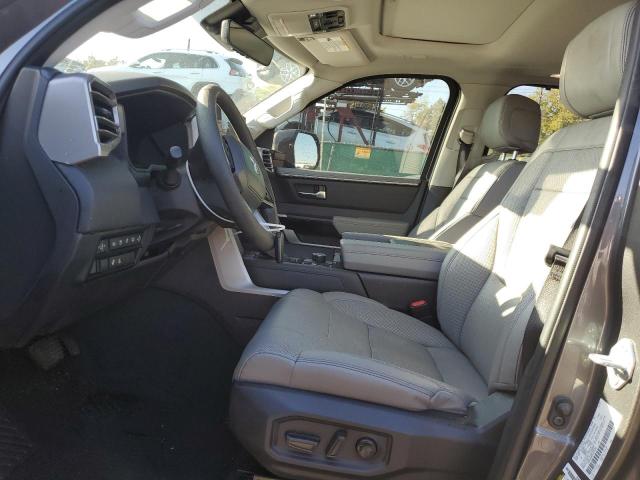 Photo 7 from auction – 2023 TOYOTA SEQUOIA SR5 with VIN 7SVAAABA3PX016245