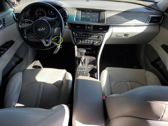 Photo 8 from auction – 2017 KIA OPTIMA EX with VIN 5XXGU4L39HG142020