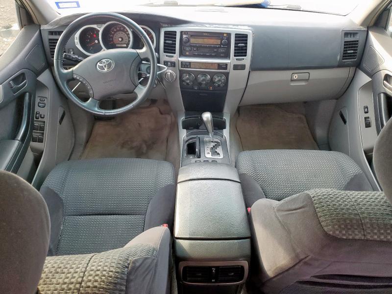 Photo 8 from auction – 2005 TOYOTA 4RUNNER SR with VIN JTEBT14R550057456