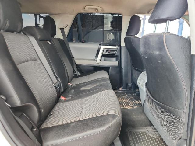 Photo 10 from auction – 2010 TOYOTA 4RUNNER SR with VIN JTEZU5JR4A5008818