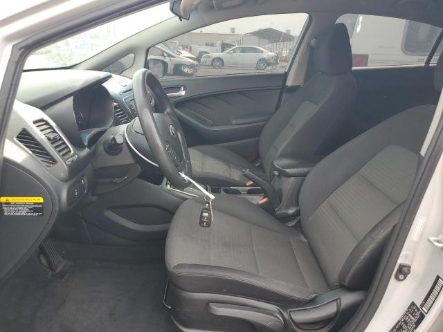 Photo 7 from auction – 2017 KIA FORTE LX with VIN 3KPFL4A74HE035759