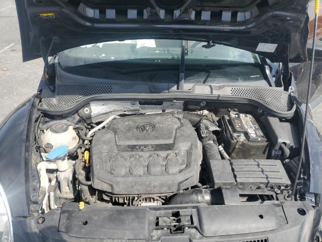 Photo 11 from auction – 2018 VOLKSWAGEN BEETLE S with VIN 3VWFD7AT8JM714020