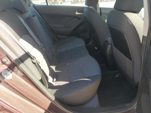 Photo 10 from auction – 2018 KIA FORTE LX with VIN 3KPFL4A76JE199648