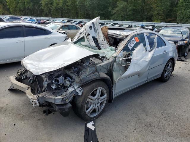 ACURA RL 2005 with VIN JH4KB16515C006681 - Photo from auction