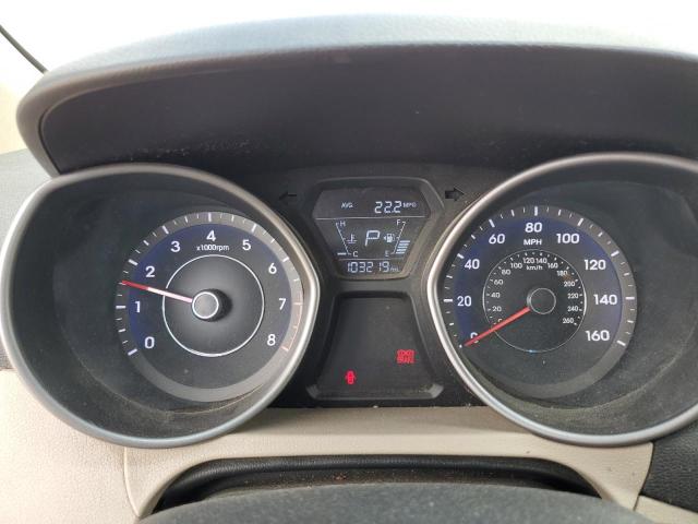 Photo 9 from auction – 2016 HYUNDAI ELANTRA SE with VIN 5NPDH4AE7GH772875