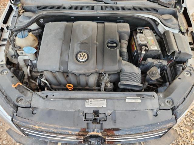Photo 11 from auction – 2012 VOLKSWAGEN JETTA SEL with VIN 3VWLP7AJ5CM360663