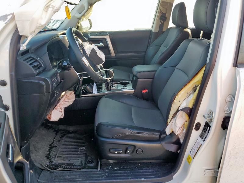 Photo 7 from auction – 2022 TOYOTA 4RUNNER SR with VIN JTEFU5JR7N5271068