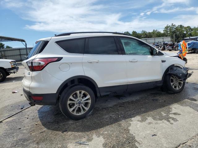 Photo 3 from auction – 2018 FORD ESCAPE SEL with VIN 1FMCU9HD3JUB30471