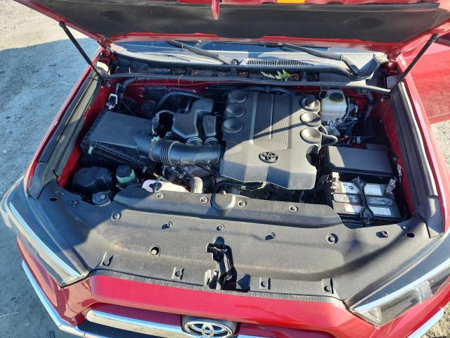 Photo 12 from auction – 2016 TOYOTA 4RUNNER SR with VIN JTEBU5JR3G5330120