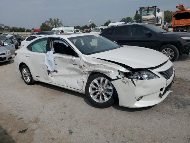 Photo 4 from auction – 2014 LEXUS ES 300H with VIN JTHBW1GG0E2072262