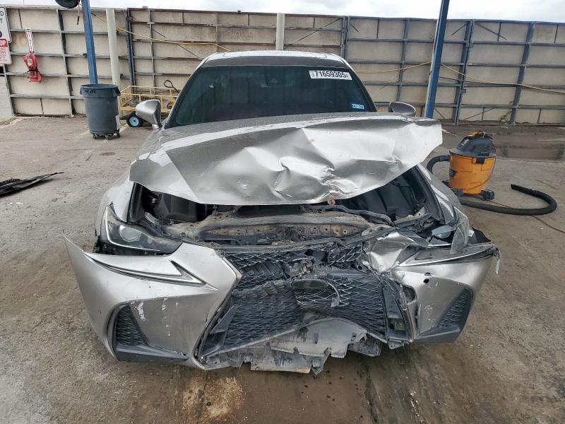 Photo 5 from auction – 2019 LEXUS IS 300 with VIN JTHBA1D24K5090295