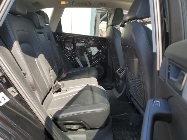 Photo 11 from auction – 2017 AUDI Q5 TECHNIK with VIN WA1V2AFP2HA021765