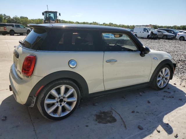 Photo 3 from auction – 2017 MINI COOPER with VIN WMWXP7C55H2A44523