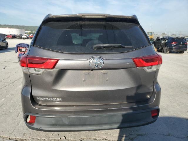 Photo 6 from auction – 2017 TOYOTA HIGHLANDER with VIN 5TDZARFH2HS032804