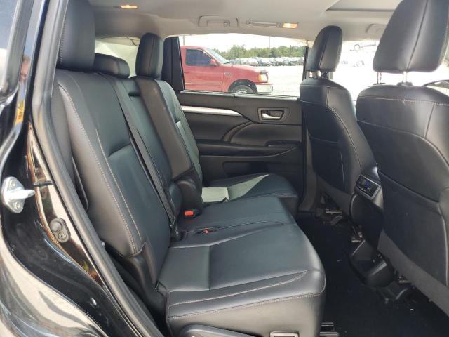 Photo 11 from auction – 2019 TOYOTA HIGHLANDER with VIN 5TDJZRFH7KS586093