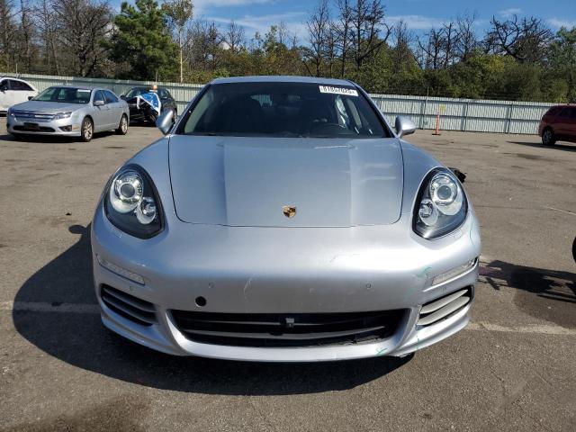 Photo 5 from auction – 2014 PORSCHE PANAMERA with VIN WP0AA2A76EL005993