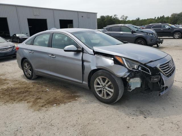 Photo 4 from auction – 2017 HYUNDAI SONATA SE with VIN 5NPE24AF8HH589839