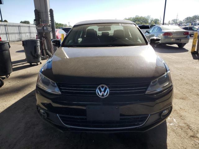 Photo 5 from auction – 2014 VOLKSWAGEN JETTA TDI with VIN 3VWLL7AJ5EM413196