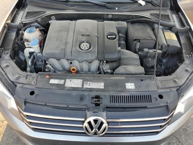 Photo 11 from auction – 2012 VOLKSWAGEN PASSAT SE with VIN 1VWBP7A34CC094504