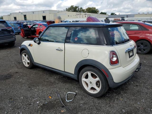 Photo 2 from auction – 2011 MINI COOPER with VIN WMWSU3C57BT091448