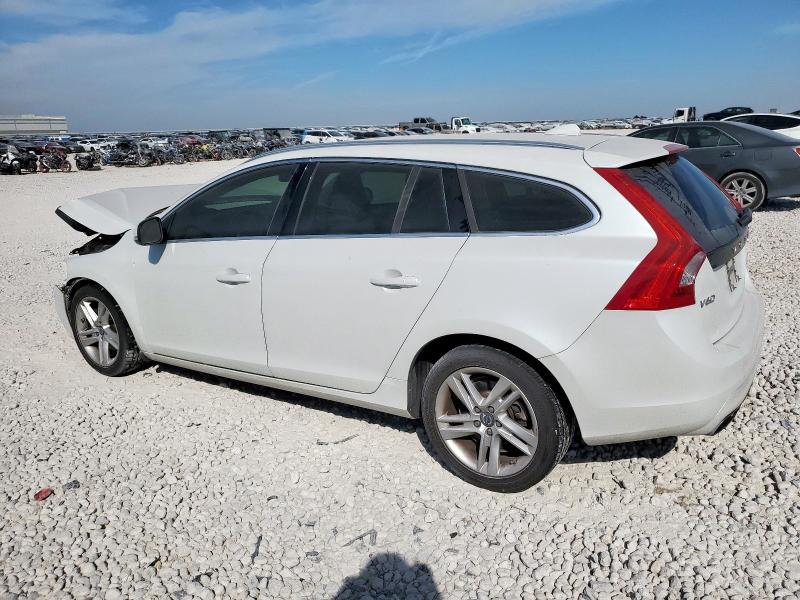 Photo 2 from auction – 2015 VOLVO V60 PREMIE with VIN YV140MEB9F1196679