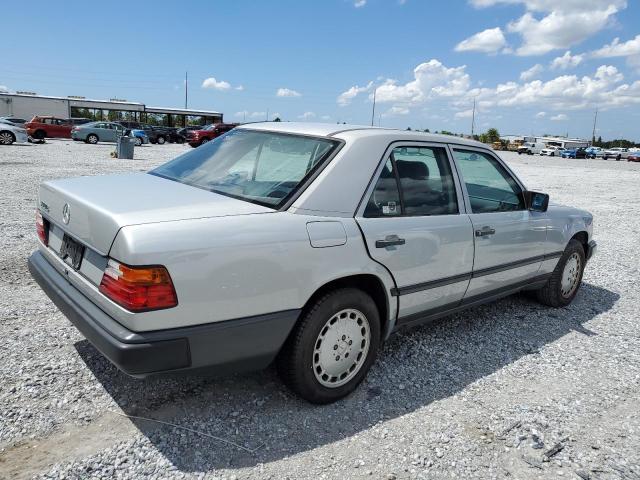 Photo 3 from auction – 1987 MERCEDES-BENZ 300 E with VIN WDBEA30D2HA333179