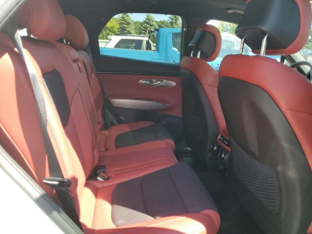 Photo 11 from auction – 2024 GENESIS GV70 BASE with VIN 5NMMADTB8RH015118