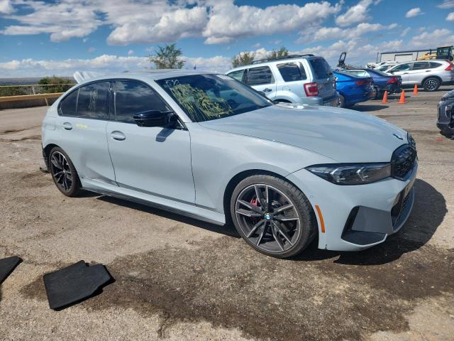 Photo 4 from auction – 2023 BMW M340XI with VIN 3MW49FF03P8D54903