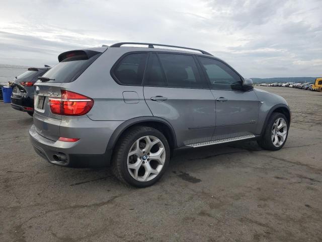 Photo 3 from auction – 2011 BMW X5 XDRIVE3 with VIN 5UXZV4C58BL415395