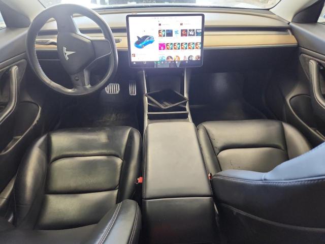 Photo 8 from auction – 2018 TESLA MODEL 3 with VIN 5YJ3E1EB7JF065025