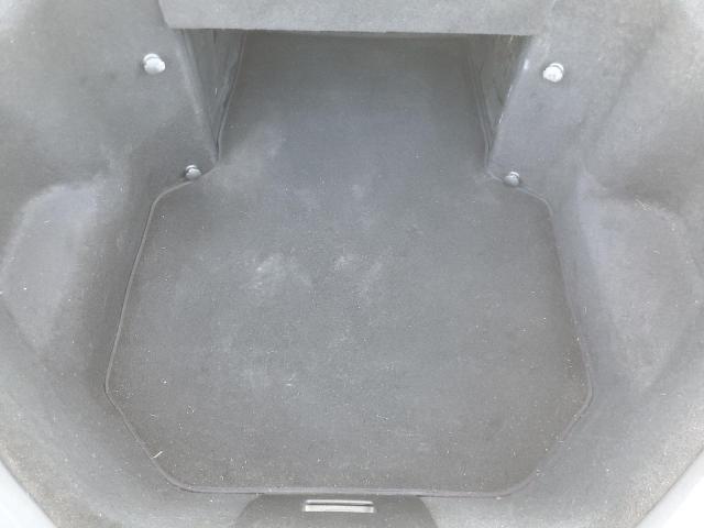 Photo 11 from auction – 2014 TESLA MODEL S with VIN 5YJSA1H16EFP46471