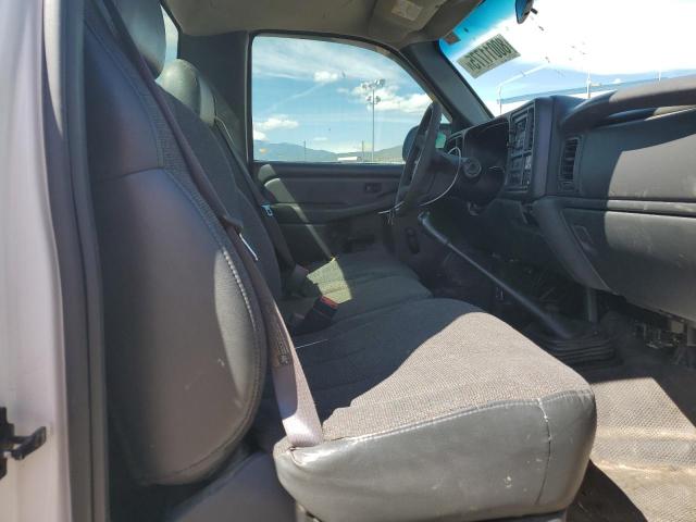 Photo 10 from auction – 2002 CHEVROLET SILVERADO with VIN 1GCEC14W42Z185315