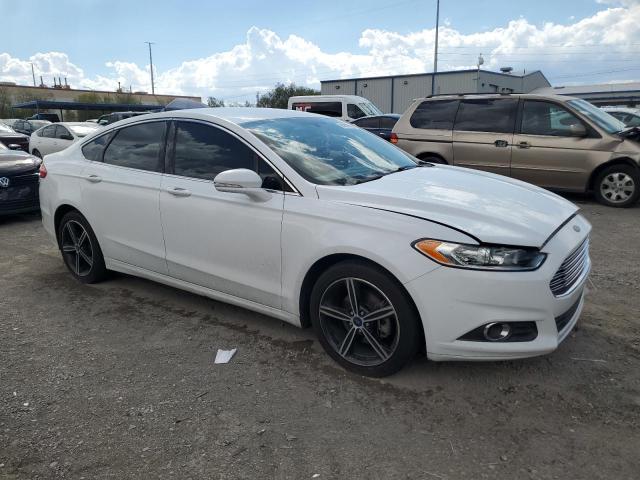 Photo 4 from auction – 2014 FORD FUSION SE with VIN 3FA6P0HD5ER378941