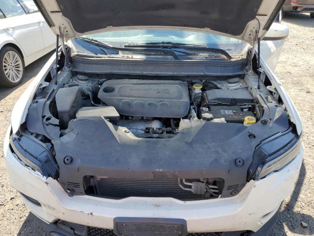 Photo 12 from auction – 2019 JEP CHEROKEE LATITUDE PLUS with VIN 1C4PJMLB7KD391594