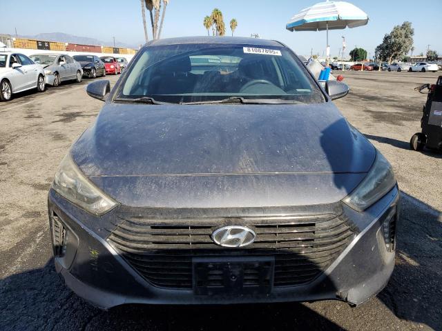 Photo 5 from auction – 2017 HYUNDAI IONIQ SEL with VIN KMHC75LC3HU025101