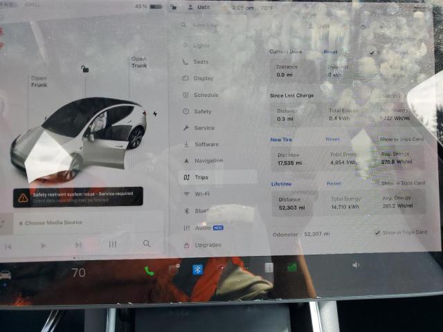 Photo 9 from auction – 2020 TESLA MODEL Y with VIN 5YJYGDEE6LF023427