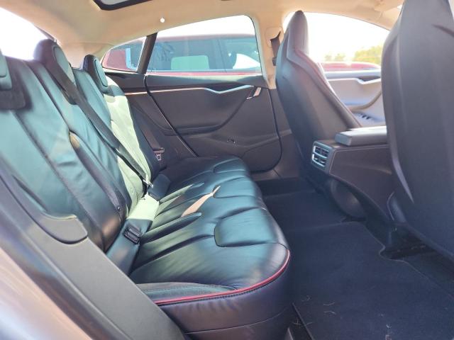 Photo 10 from auction – 2013 TESLA MODEL S with VIN 5YJSA1CP4DFP27007