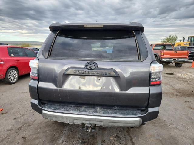 Photo 6 from auction – 2020 TOYOTA 4RUNNER SR with VIN JTEBU5JR3L5764063
