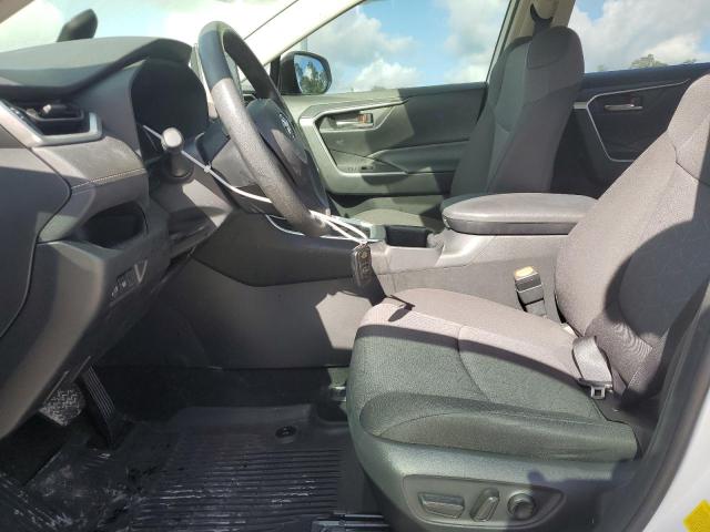 Photo 7 from auction – 2024 TOYOTA RAV4 XLE with VIN JTMRWRFV3RD242672