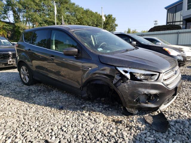 Photo 4 from auction – 2017 FORD ESCAPE SE with VIN 1FMCU9GD2HUE50666