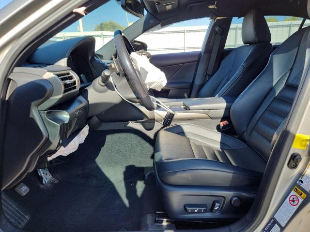 Photo 7 from auction – 2016 LEXUS IS 300 with VIN JTHCM1D22G5003206
