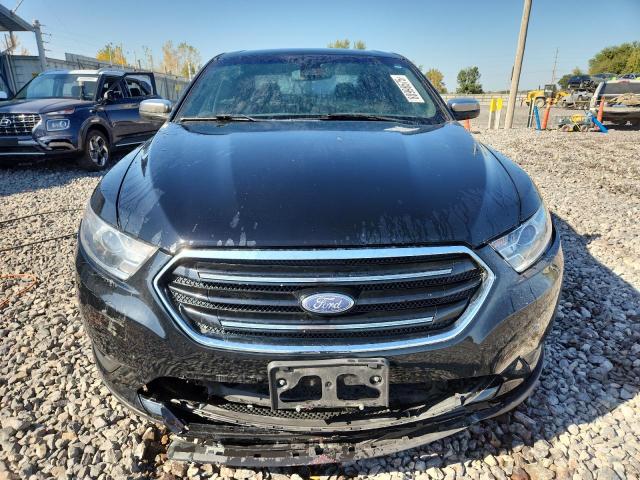 Photo 5 from auction – 2017 FORD TAURUS LIM with VIN 1FAHP2F81HG108272