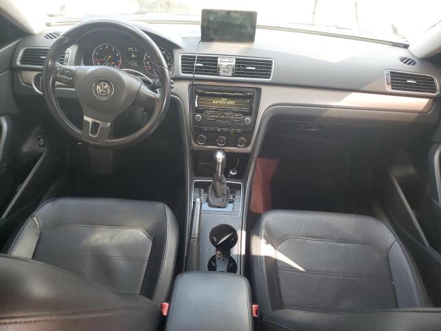 Photo 8 from auction – 2014 VOLKSWAGEN PASSAT S with VIN 1VWAT7A34EC066888