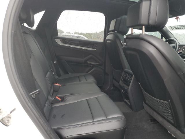Photo 11 from auction – 2024 PORSCHE CAYENNE with VIN WP1AA2AY4RDA04333