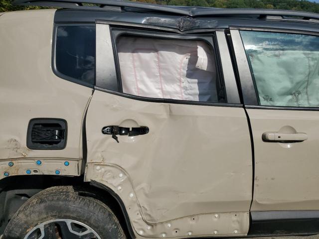Photo 11 from auction – 2016 JEEP RENEGADE T with VIN ZACCJBCTXGPC89470