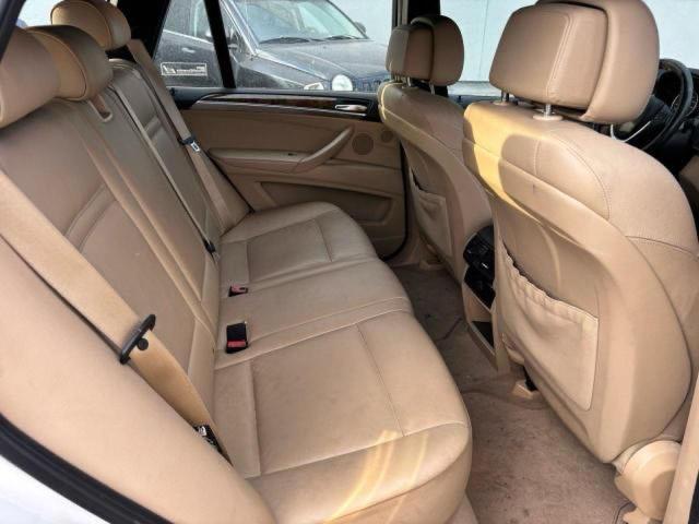 Photo 6 from auction – 2011 BMW X5 XDRIVE5 with VIN 5UXZV8C53BL417806