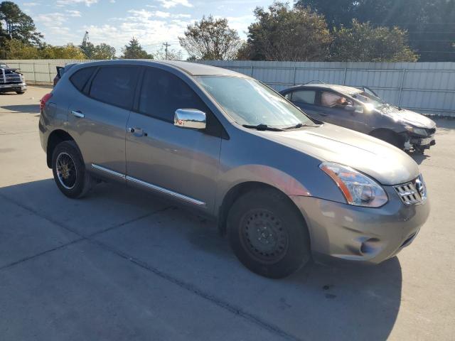 Photo 4 from auction – 2013 NISSAN ROGUE S with VIN JN8AS5MT2DW021200