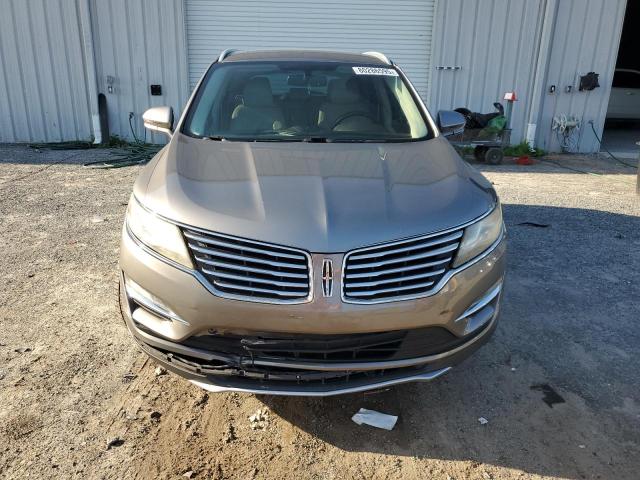 Photo 5 from auction – 2017 LINCOLN MKC RESERV with VIN 5LMCJ3C94HUL55384