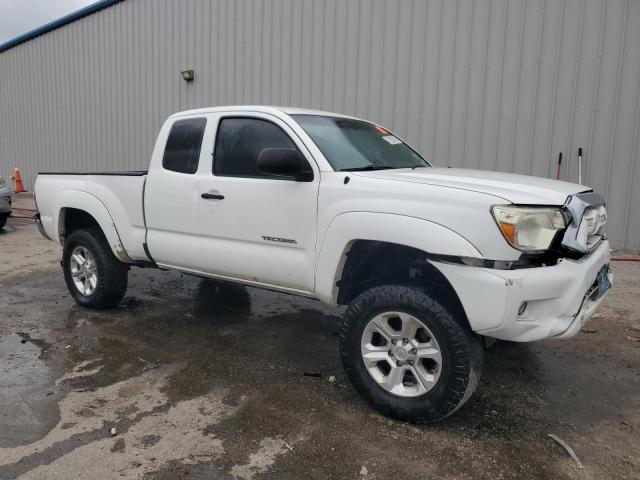 Photo 4 from auction – 2015 TOYOTA TACOMA PRE with VIN 5TFTU4GN0FX080216